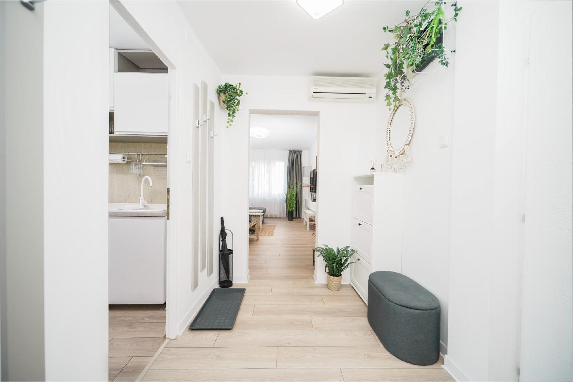 Family Stay - Calliope Apartment - By Openhouse Тімішоара Екстер'єр фото