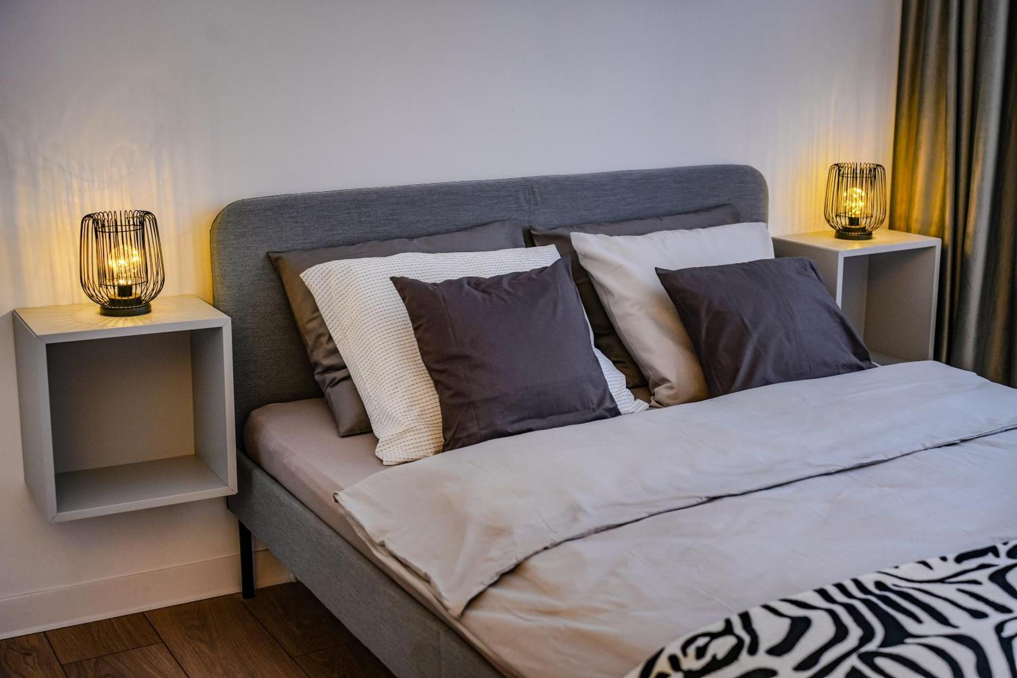 Family Stay - Calliope Apartment - By Openhouse Тімішоара Екстер'єр фото
